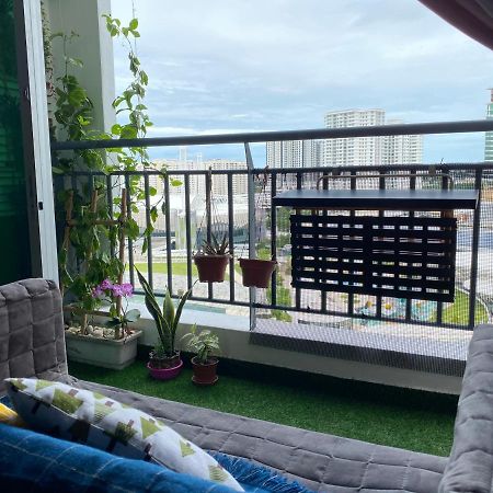 Apartamento Tr Penang House For Large Family Getaways Bayan Lepas Exterior foto